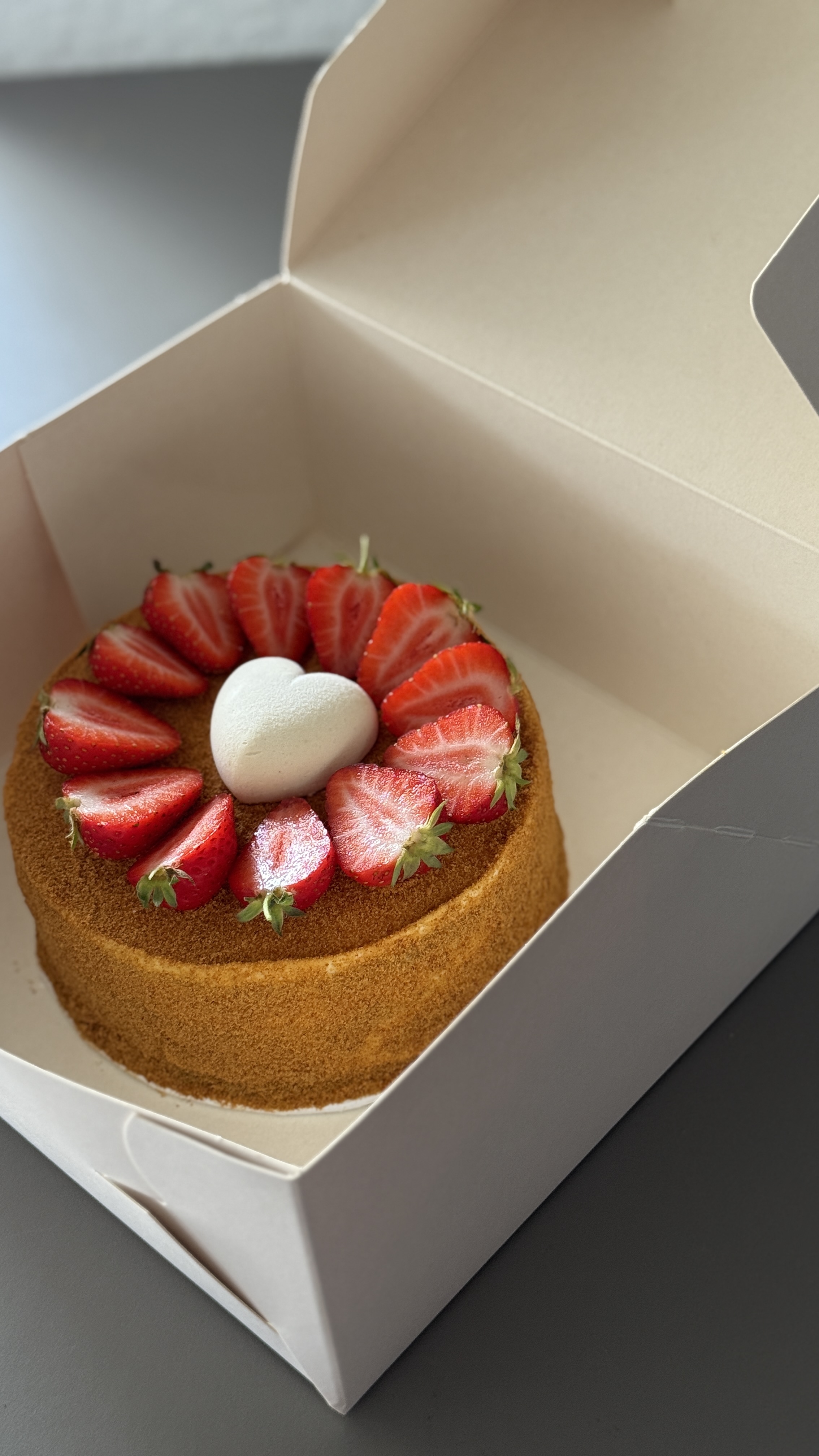 Klassische Erdbeertorte